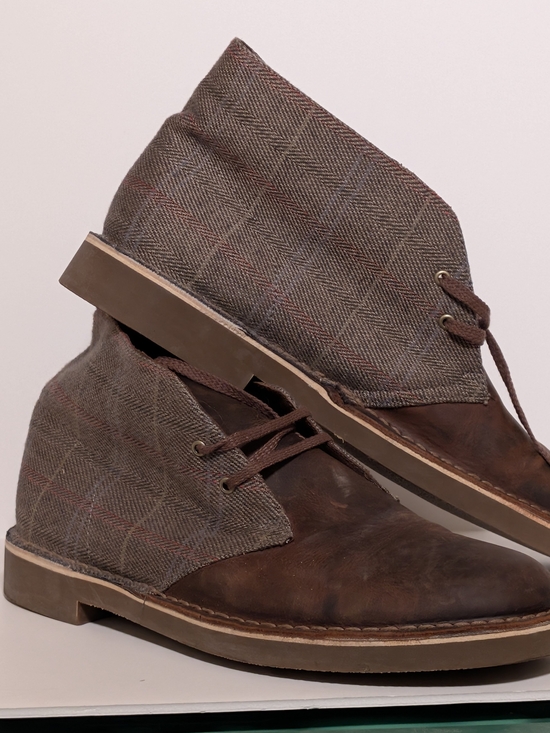 Clarks Other - Clarks Bushacre 2: Leather/Tweed Chukka Boots